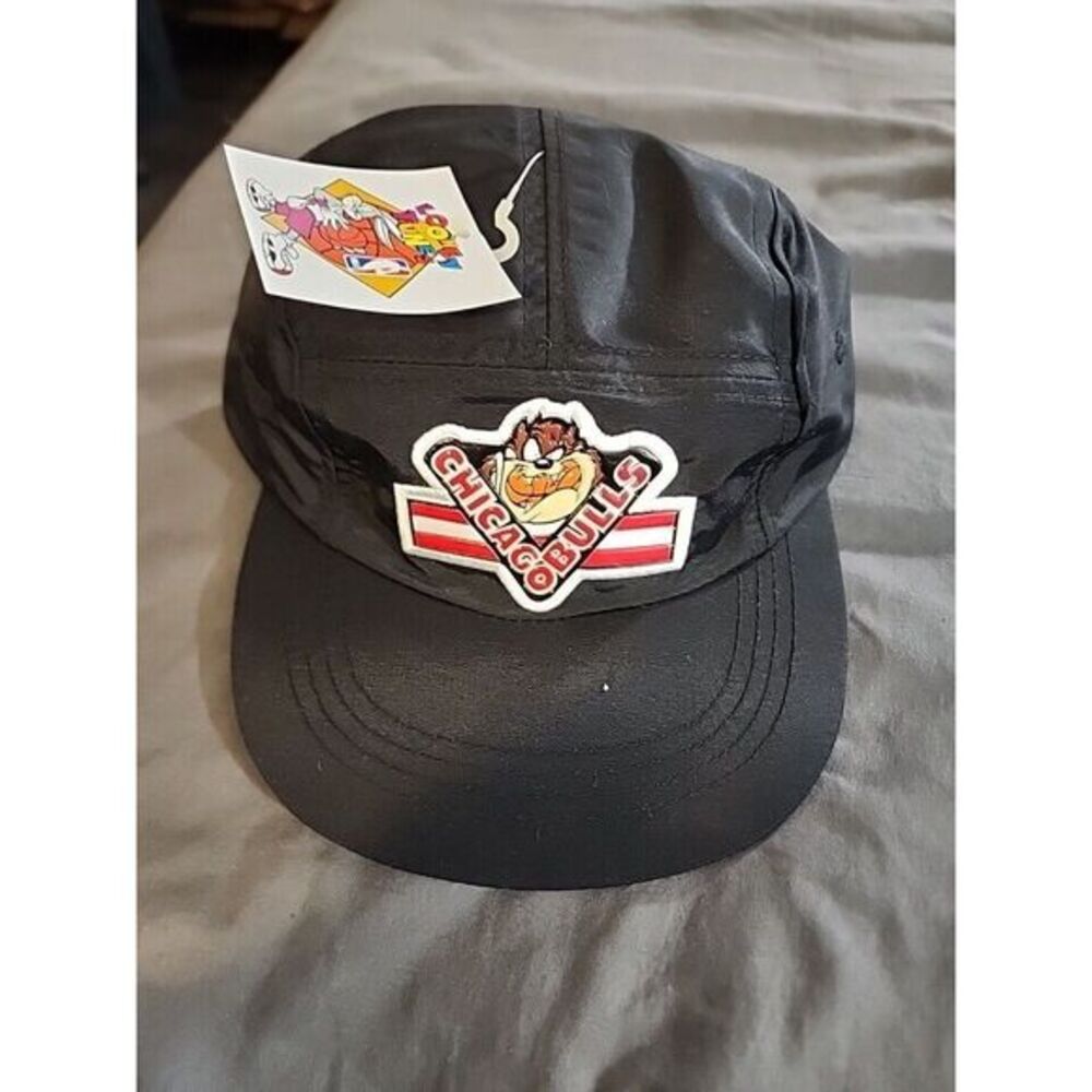 90s Vintage CHICAGO BULLS Hat Youth Strapback Taz Looney Tunes 5 Panel Camp